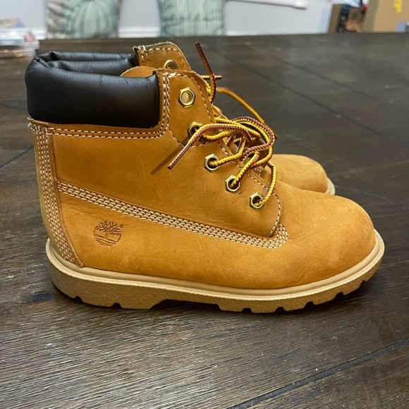 Youth Timberland boots size 12. Brand new no box - Picture 1 of 4